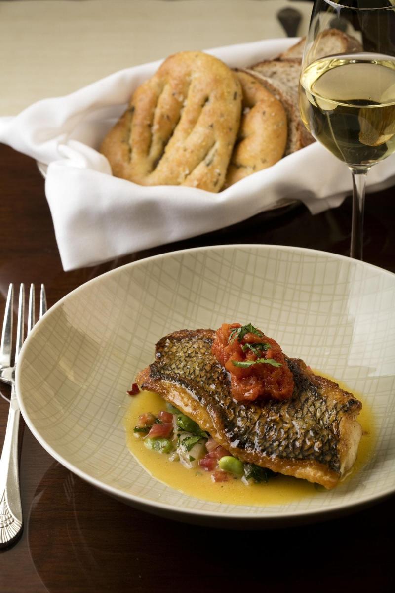 The Pierre, A Taj Hotel - Restoran