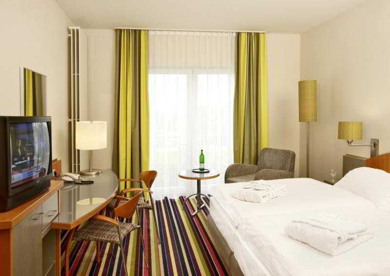 H+ Hotel Koeln Huerth fotoÄŸrafÄ±