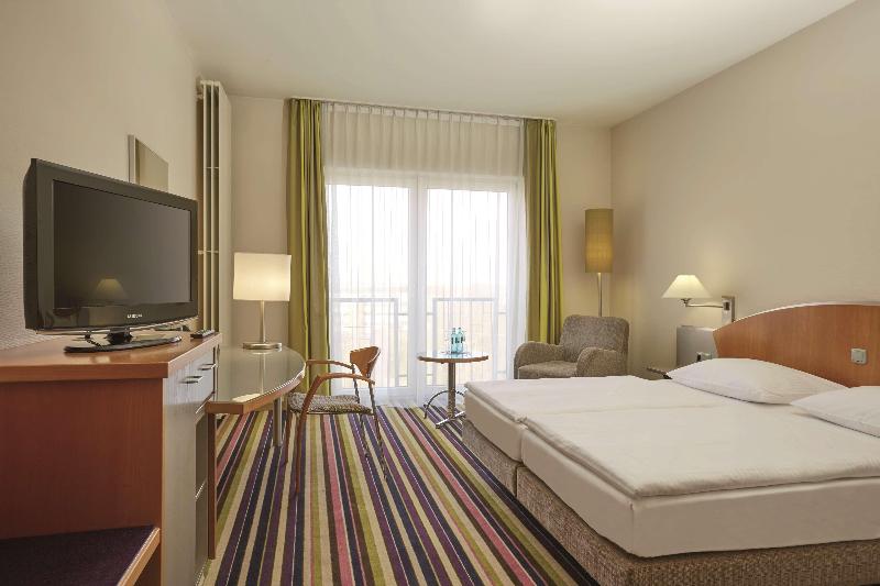 H+ Hotel Koeln Huerth - Oda