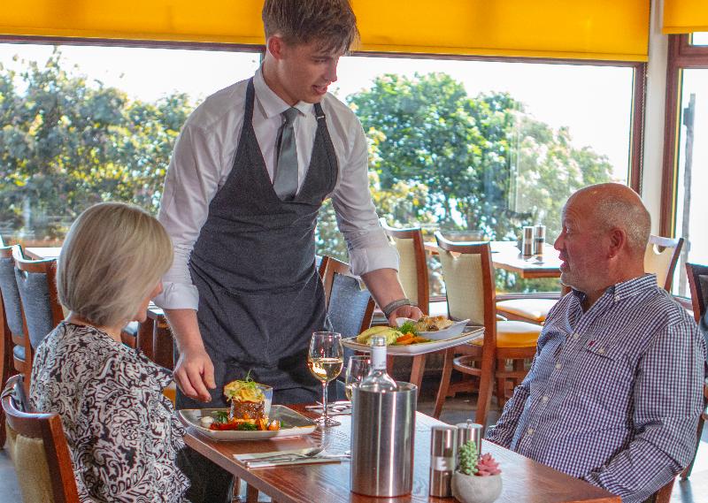 Cove Bay Hotel - Restoran