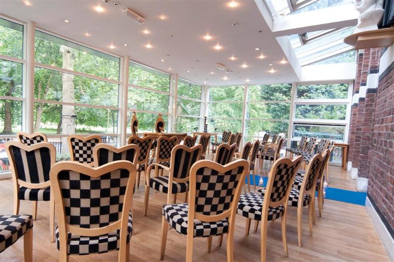 Liverpool Aigburth Hotel - Havuz
