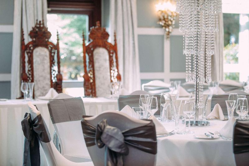 Liverpool Aigburth Hotel - Havuz