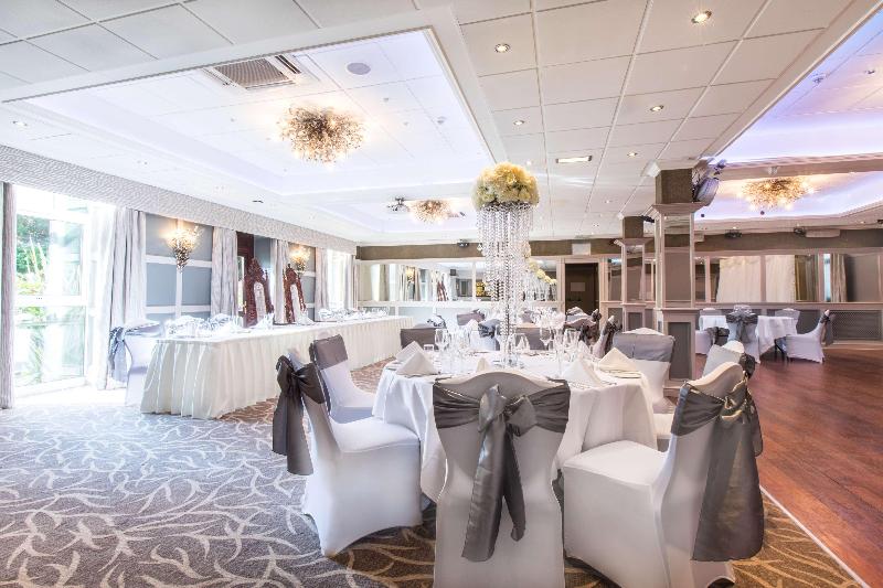 Liverpool Aigburth Hotel - Havuz
