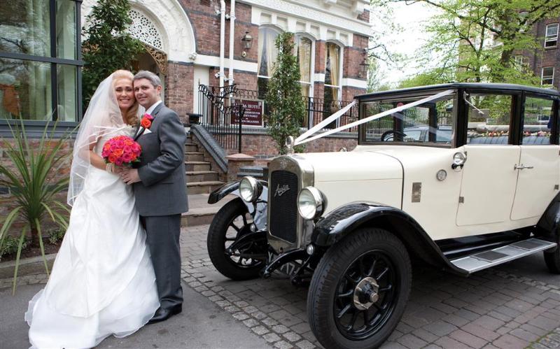 Liverpool Aigburth Hotel - Teras