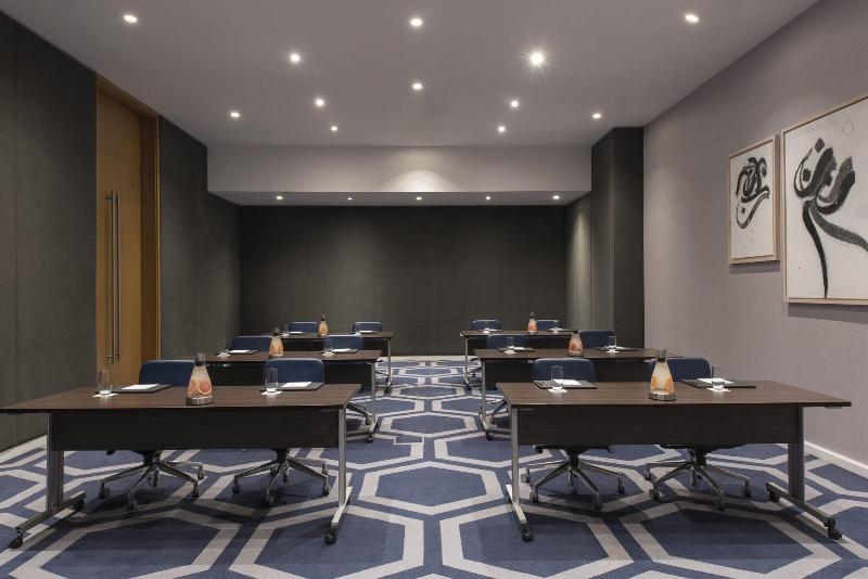 W Doha Hotel & Residences - Toplantı