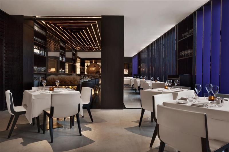 W Doha Hotel & Residences - Genel