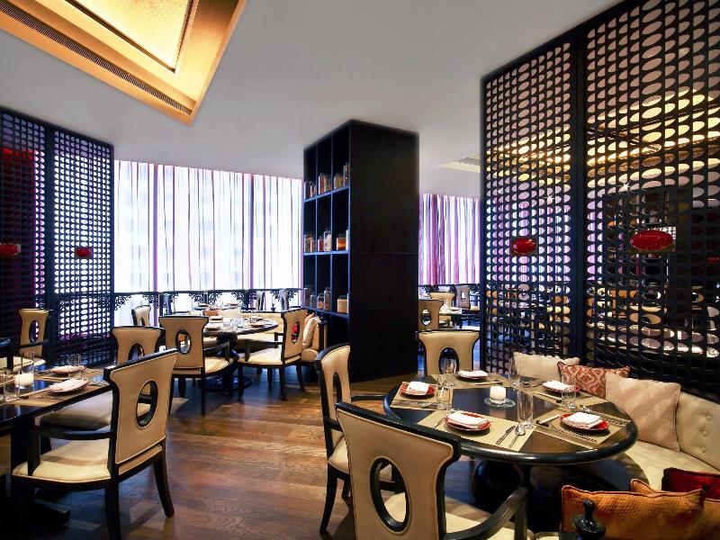 W Doha Hotel & Residences - Restoran