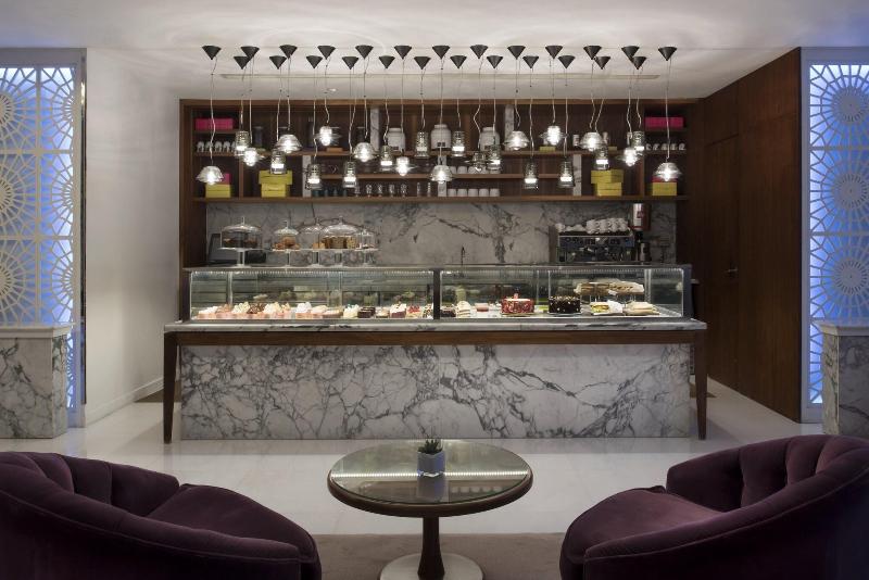 W Doha Hotel & Residences - Restoran