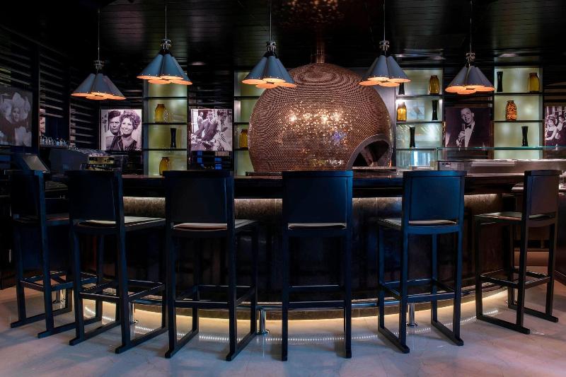W Doha Hotel & Residences - Restoran