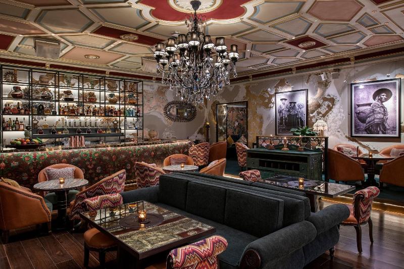 W Doha Hotel & Residences - Restoran