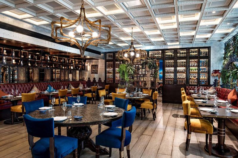 W Doha Hotel & Residences - Restoran