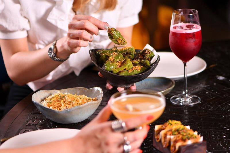 W Doha Hotel & Residences - Restoran
