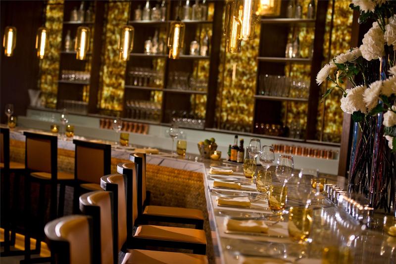 W Doha Hotel & Residences - Restoran