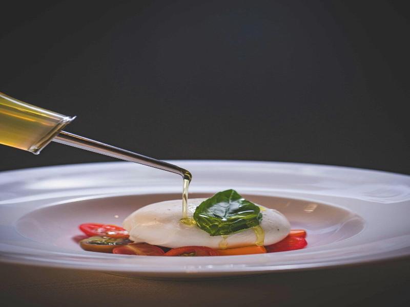 W Doha Hotel & Residences - Restoran