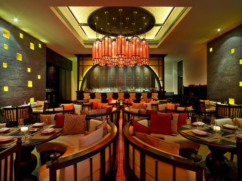 W Doha Hotel & Residences - Restoran