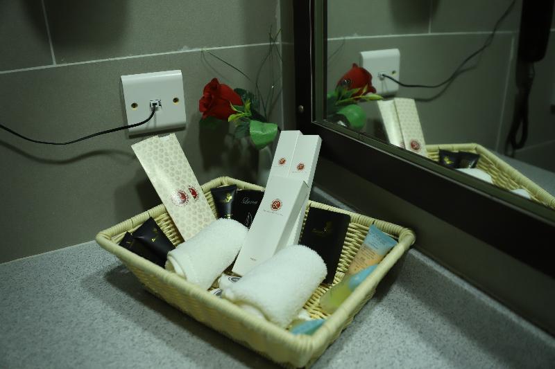 Ramee Guestline Hotel - Oda