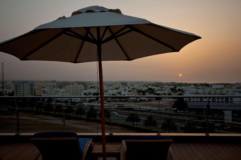 Park Inn by Radisson Muscat - Bar