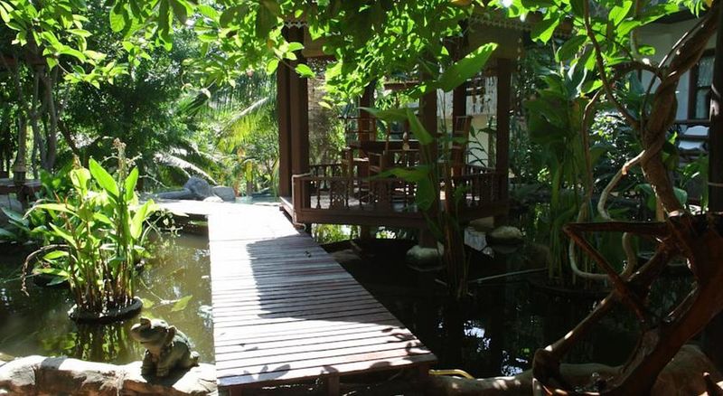 Salad Beach Resort - Lobi