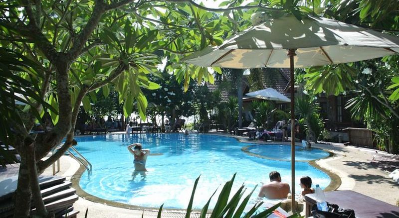 Salad Beach Resort - Havuz