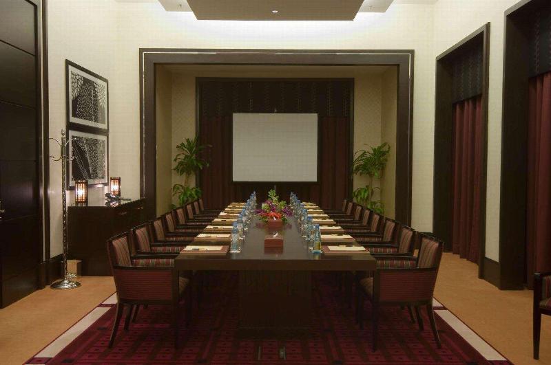 Waldorf Astoria Qasr Al Sharq - Toplantı