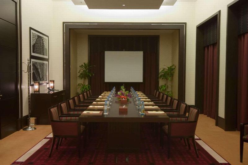 Waldorf Astoria Qasr Al Sharq - Genel