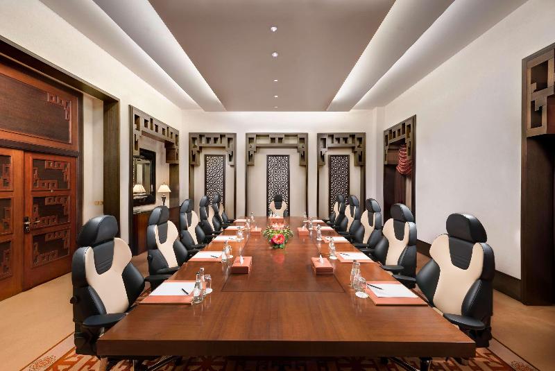 Waldorf Astoria Qasr Al Sharq - Genel