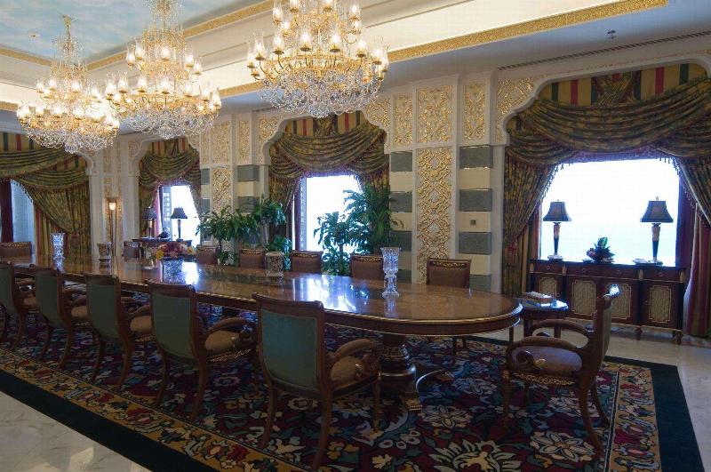 Waldorf Astoria Qasr Al Sharq - Oda