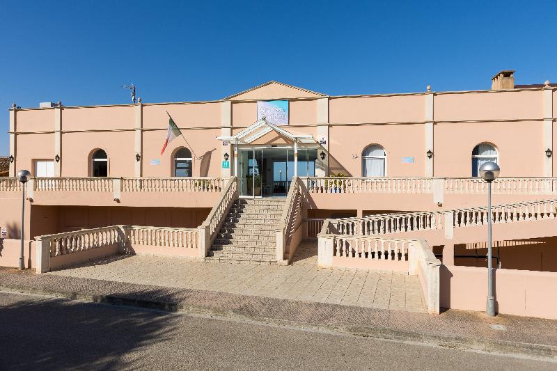 Hotel Arenas de Son Bou - Genel