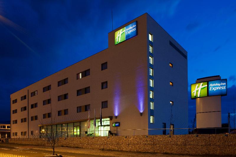 Holiday Inn Express Vitoria - Genel