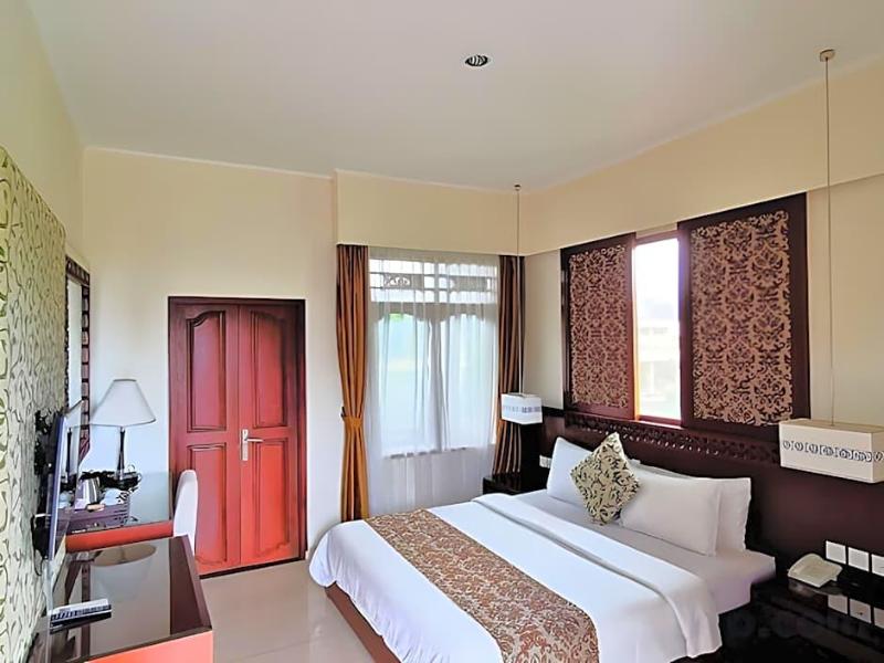 Yulia Village Inn - Genel