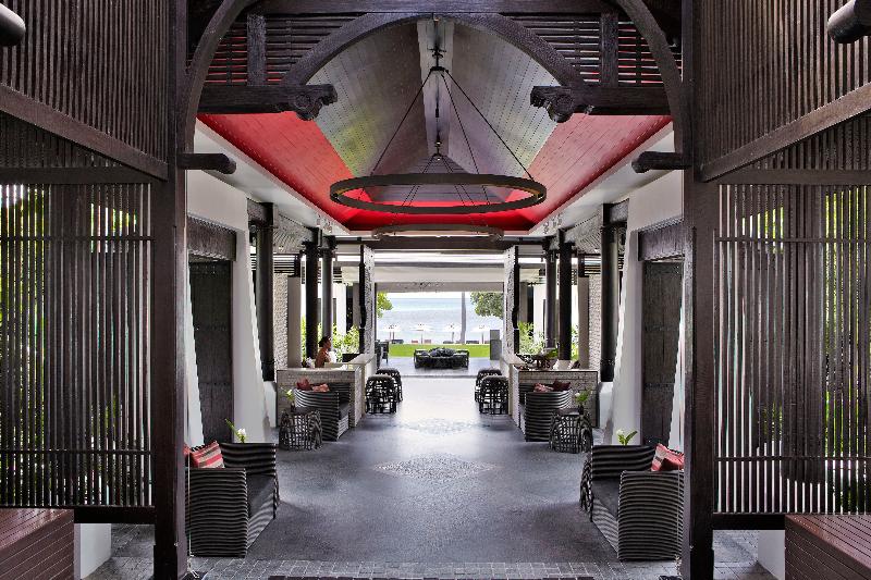 Sareeraya Villas & Suites - Lobi