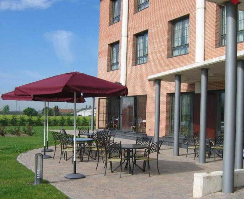 Hotel Camino Real - Genel