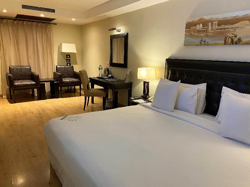 Barcelo Cairo Pyramids - Oda