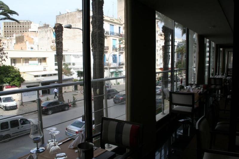 Le Belvedere - Genel