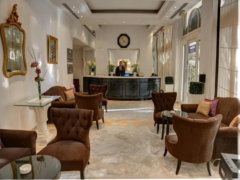 Hotel La Maison Blanche - Lobi