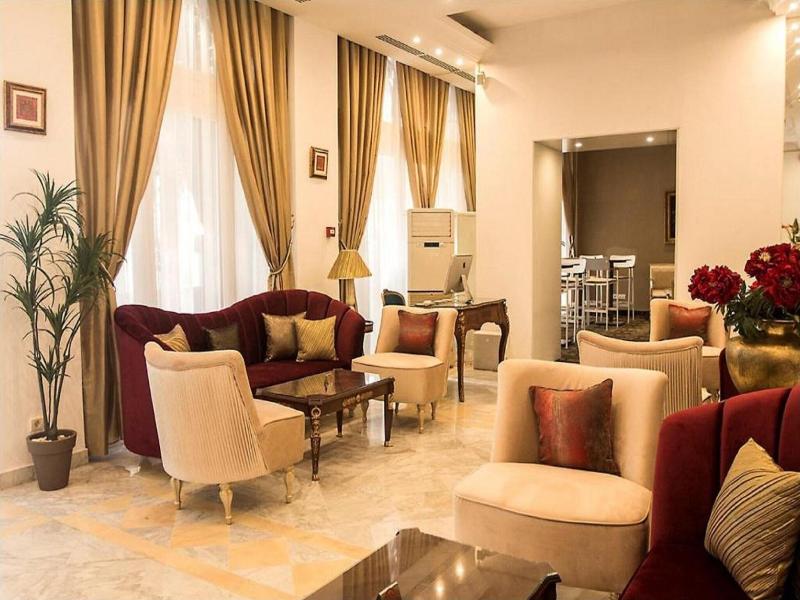Hotel La Maison Blanche - Lobi