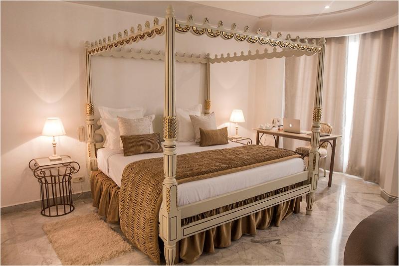 Hotel La Maison Blanche - Genel