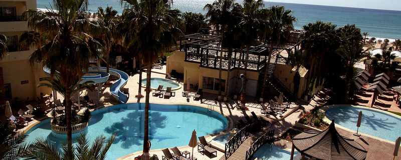 Le Paradis Palace - Havuz