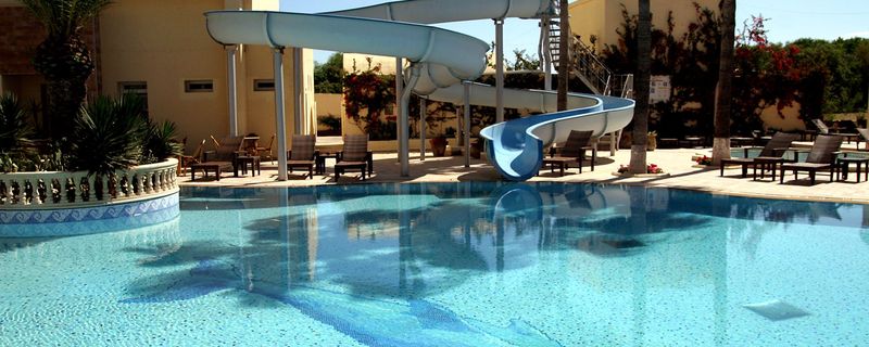 Le Paradis Palace - Havuz