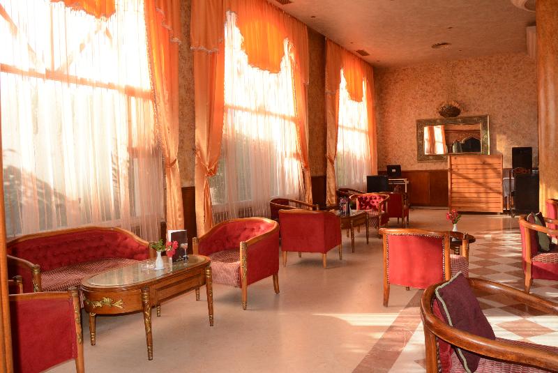 Royal Jinene - Bar
