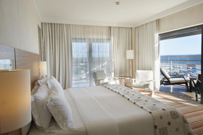 Real Marina Hotel & Spa - Oda