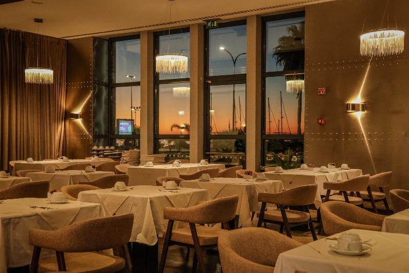Real Marina Hotel & Spa - Restoran
