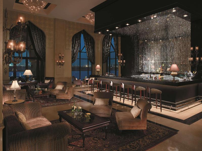 Shangri-La Qaryat Al Beri, Abu Dhabi - Bar