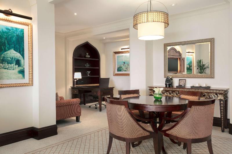 Shangri-La Qaryat Al Beri, Abu Dhabi - Oda