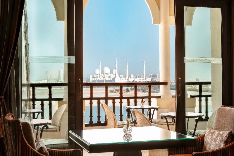 Shangri-La Qaryat Al Beri, Abu Dhabi - Oda