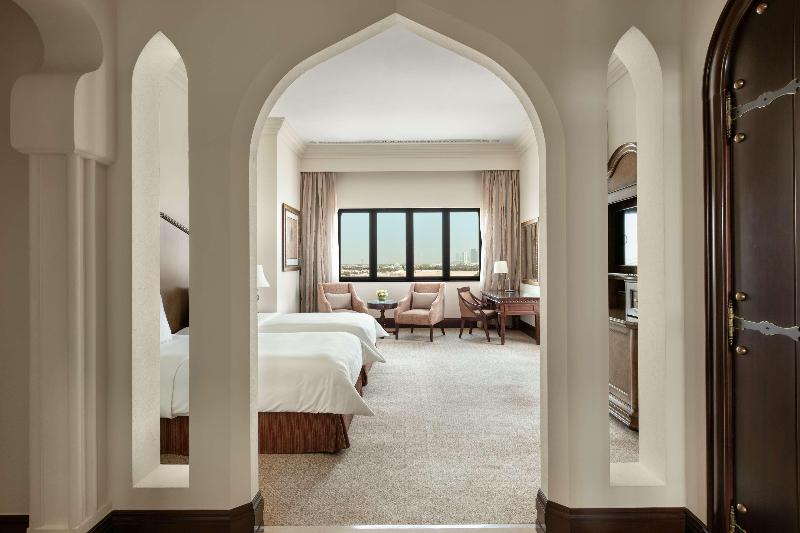 Shangri-La Qaryat Al Beri, Abu Dhabi - Oda