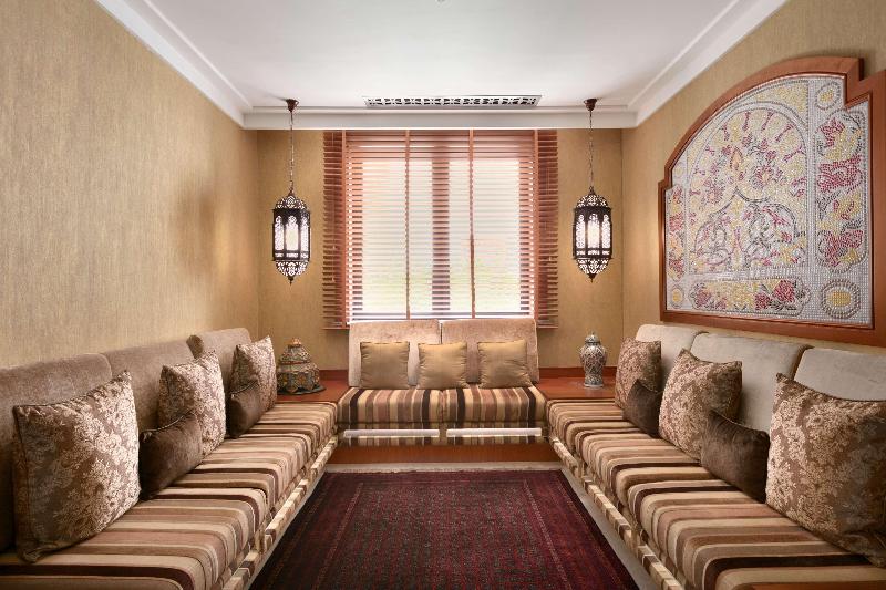 Shangri-La Qaryat Al Beri, Abu Dhabi - Oda
