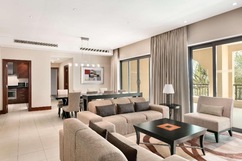 Shangri-La Qaryat Al Beri, Abu Dhabi - Oda