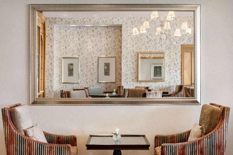 Shangri-La Qaryat Al Beri, Abu Dhabi - Oda