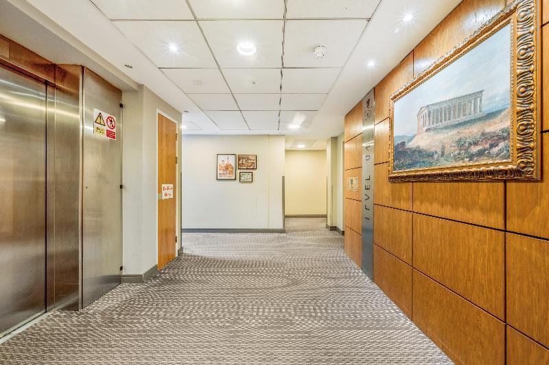 Princes Street Suites - Lobi